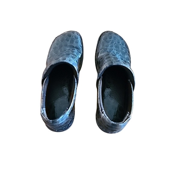 Born BOC Dark‎ Gray Comfort Vegan Alligator Work Shoes 8 - Picture 1 of 5